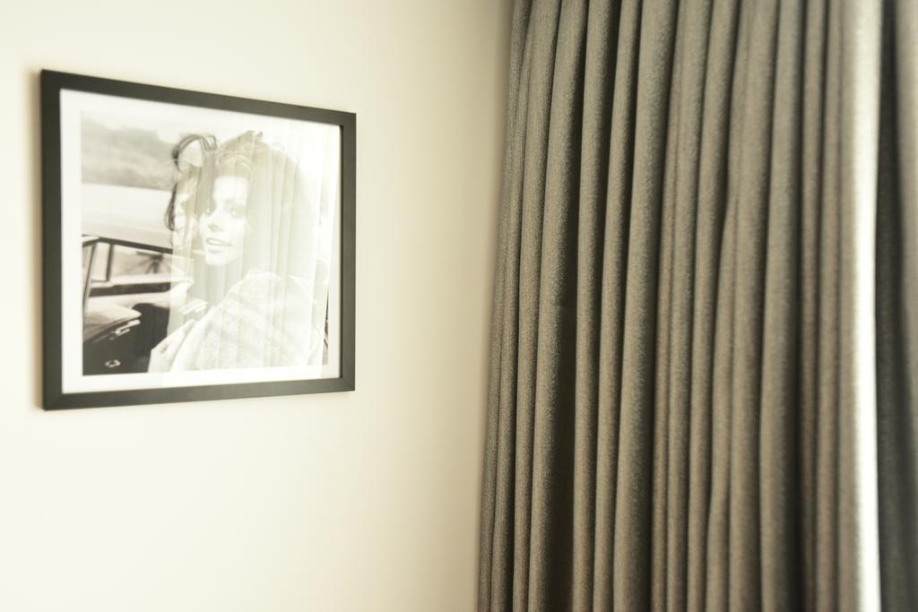 קריובה La Rocca Boutique Hotel מראה חיצוני תמונה
